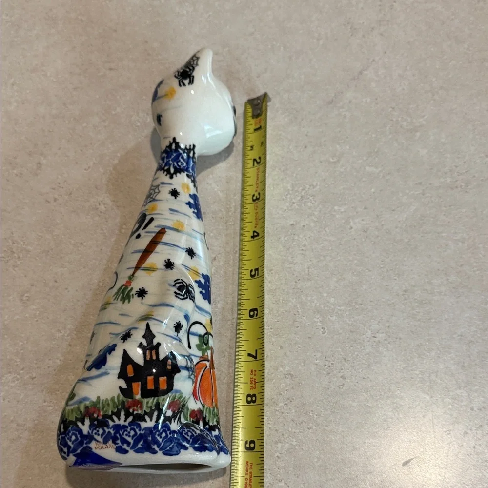 Polish Pottery Ceramic Cat Figurine with Halloween Design - Picture 9 of 9